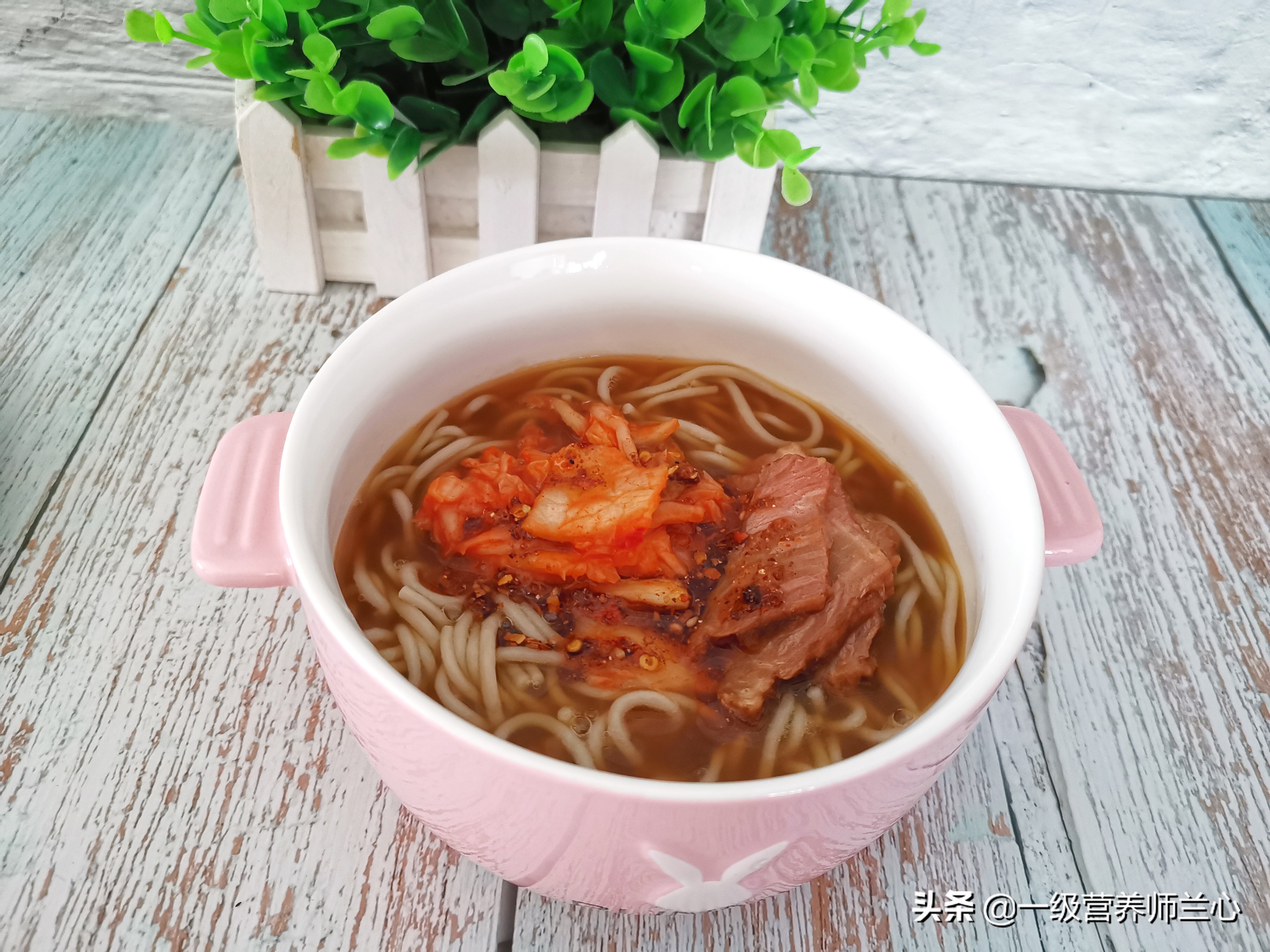 东北老公在家做烤冷面,广西冷面30元