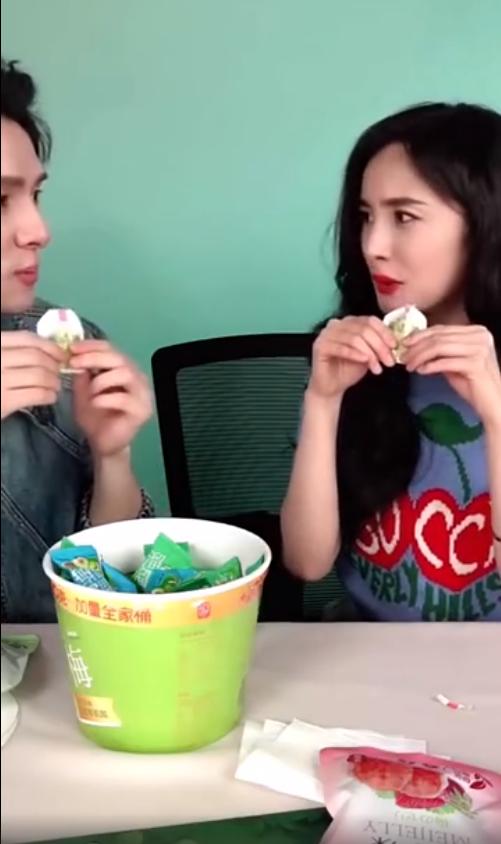 李佳琦停播一周做手术，躺病床上晒吊水照：不害怕是假的