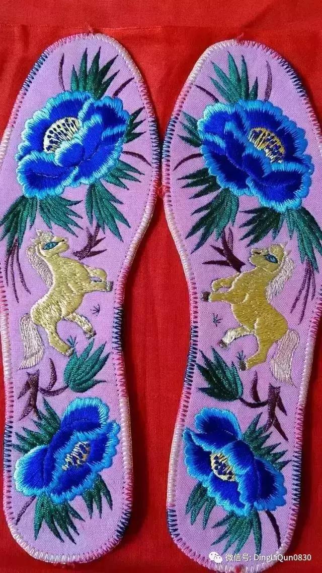 鞋垫上的刺绣艺术欣赏,鞋垫刺绣怎么刺绣熊猫嘴巴