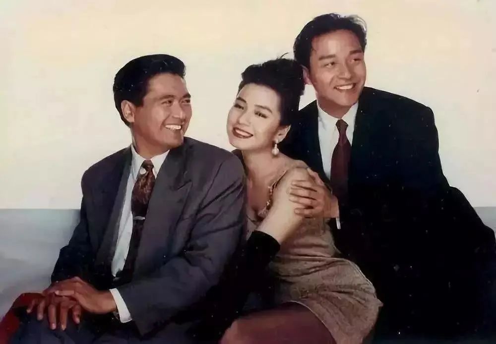 52岁邱淑贞近照曝光,51岁邱淑贞素颜照片