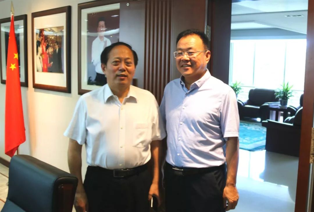 曹州武校足球比赛,曹州武校武术集体表演