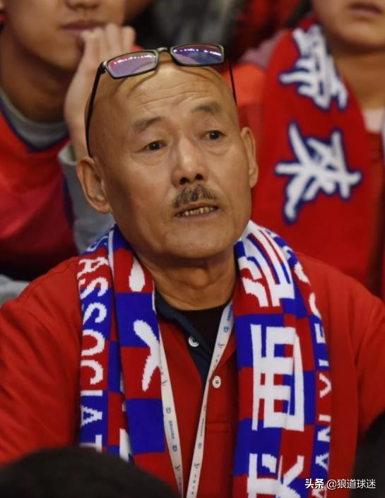 足球如歌,我们只是一个音符