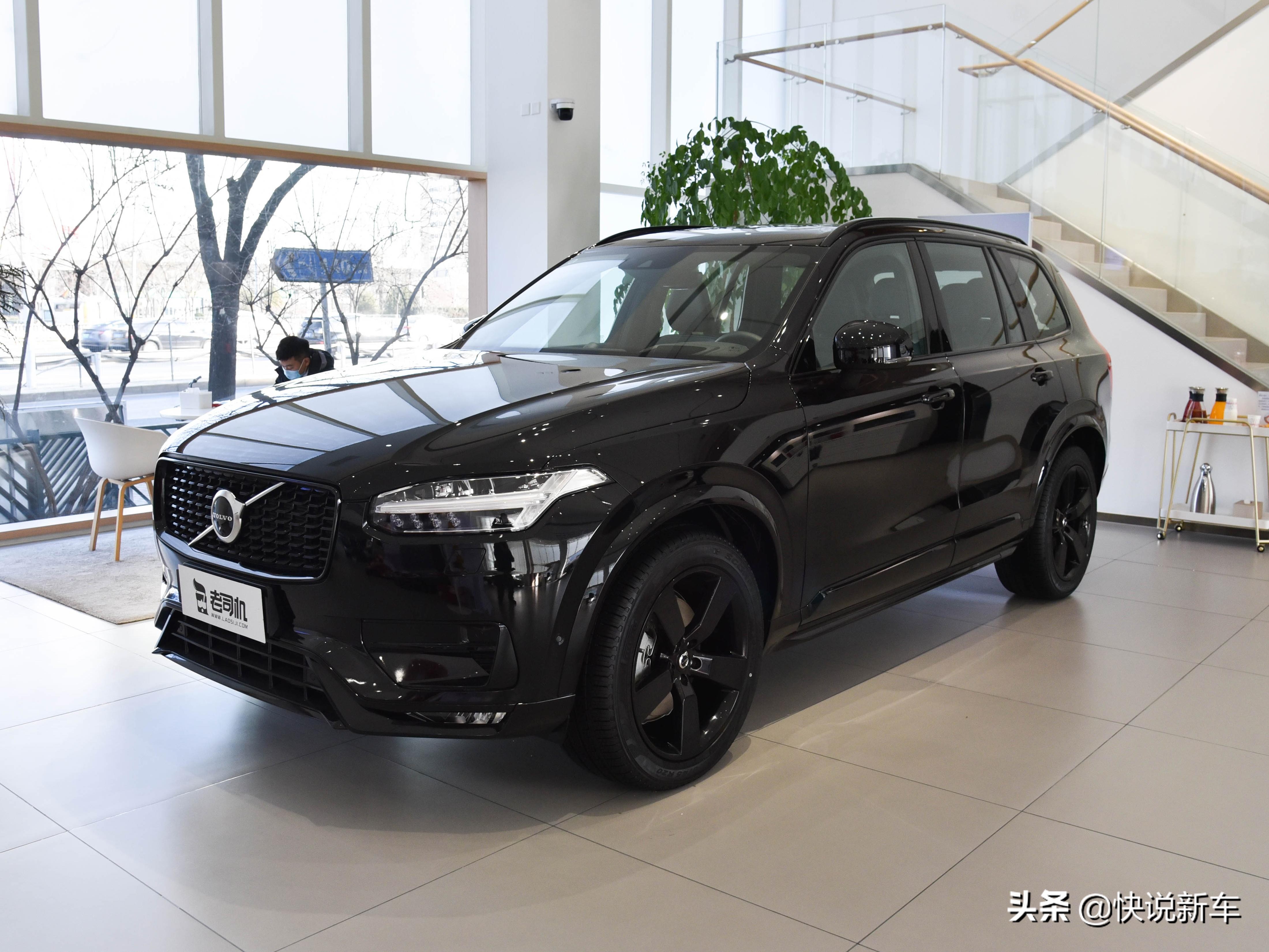 2.0t300马力沃尔沃xc90,30万能买到哪年沃尔沃xc90