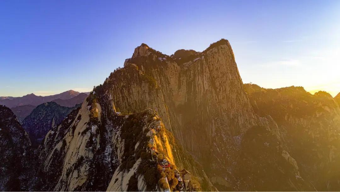金庸华山论剑什么意思,金庸华山论剑在哪个峰