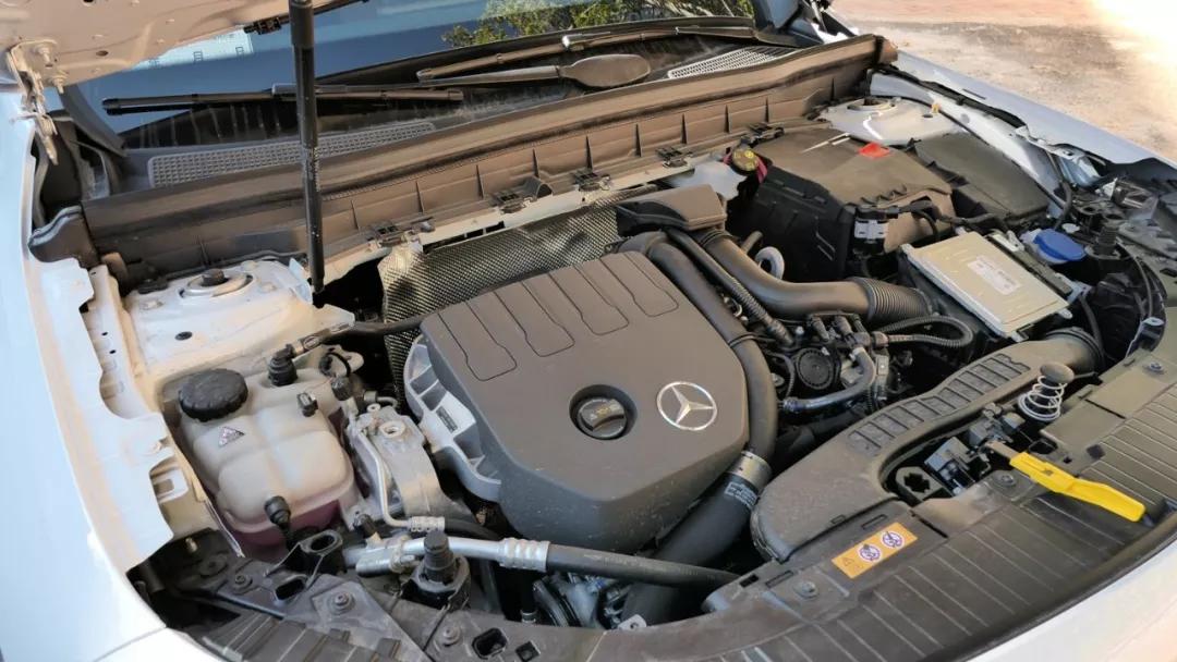 新款奔驰glb2.0tsuv到底好不好,梅赛德斯奔驰glbsuv产品解析