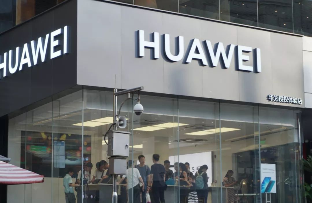 风暴突袭手机维修