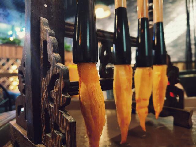 济南奇葩美食,把鸡装在蛋挞里面你吃过吗?