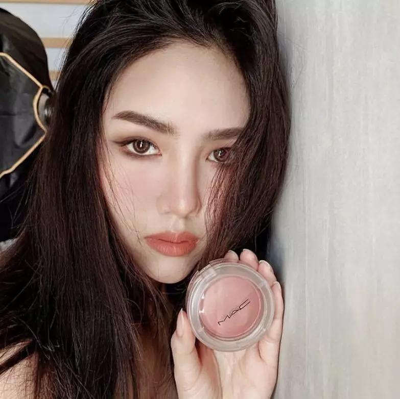 倩碧腮红性价比,倩碧腮红花瓣腮红