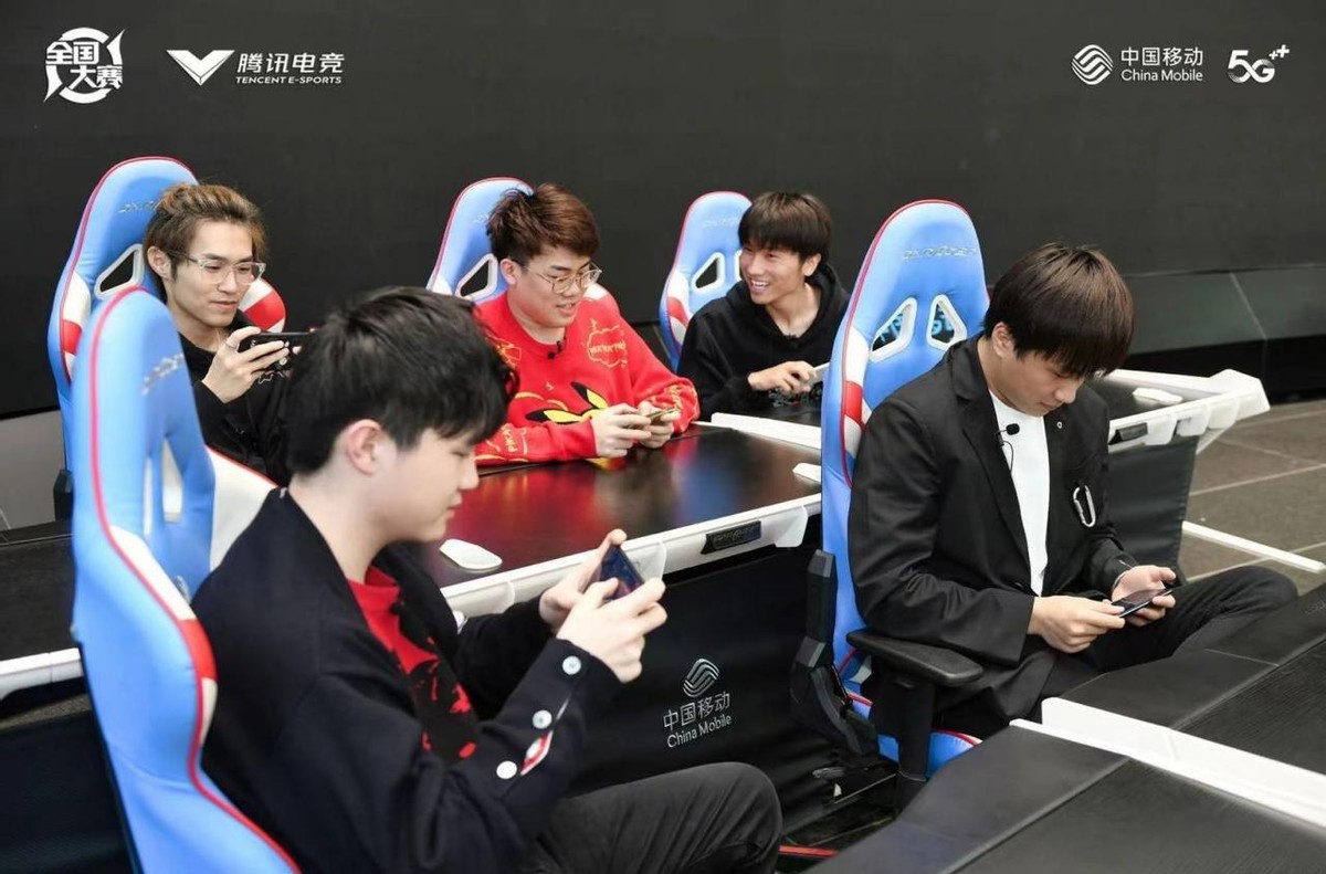 上海移动动感地带大秀5G+电竞王者荣耀上海站赛事完美收官