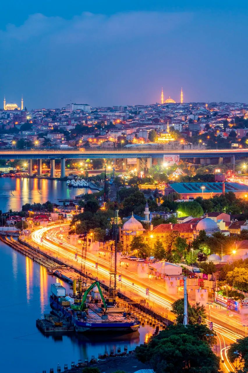 5个世界上最美的地方,欣赏世界上最美的80个地方