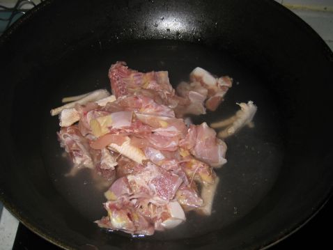 蛹虫草鸡汤怎么炖汤最好喝,蛹虫草鸡汤怎么炖好喝又营养