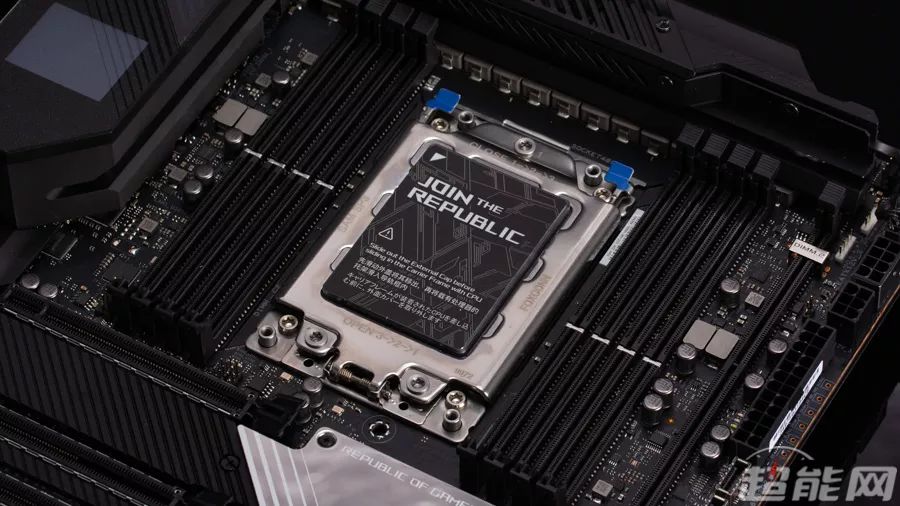 鍗庣rogzenithiiextremealpha,鍗庣rogextreme涓绘澘