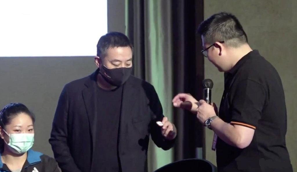 WTT官方宣布樊振东退赛,刘诗雯樊振东新消息