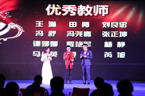 花了近20年我就成了你！丨三原版《回家的诱惑》正在上演