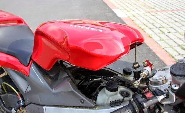 动力最强250cc机车,最高时速250迈左右的机车