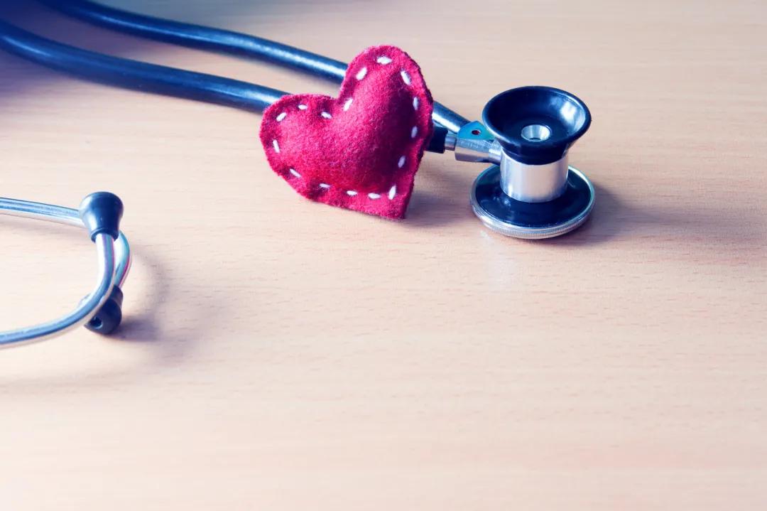 疫情期间好好珍惜这份工作,新冠个人防疫手册来了请收好