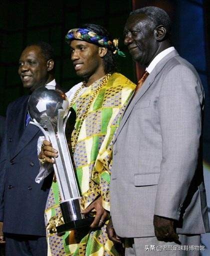 中超史上最强外援，专门碾压后卫，欧冠绝杀拜仁的非洲足球先生