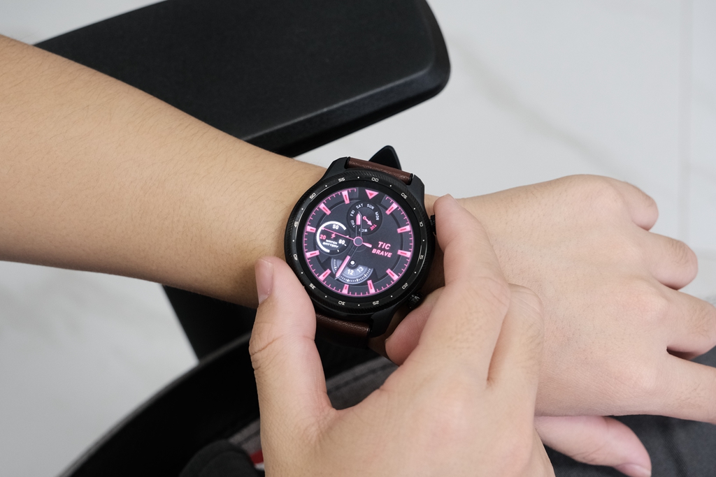 ticwatchprox评测,ticwatchprox和oppowatch2