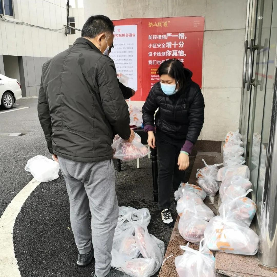 零感染小区的“守护神”——省法院卓刀泉小区防疫工作队工作纪实