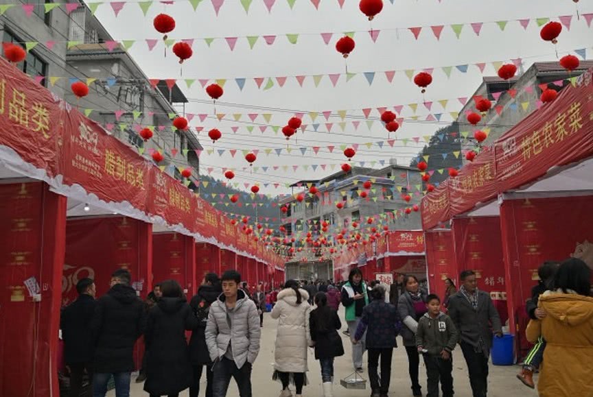 如何看待电商大战背后的物流大战,电商自营物流优势和劣势