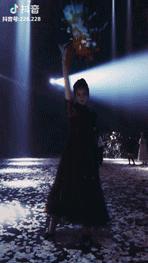 老阿姨哪个牌子好,90后阿姨潮流品牌