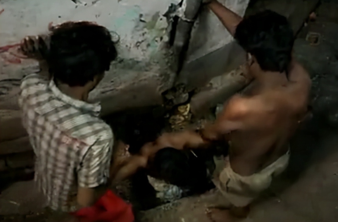 印度贫民窟提炼黄金,印度穷人致富之路