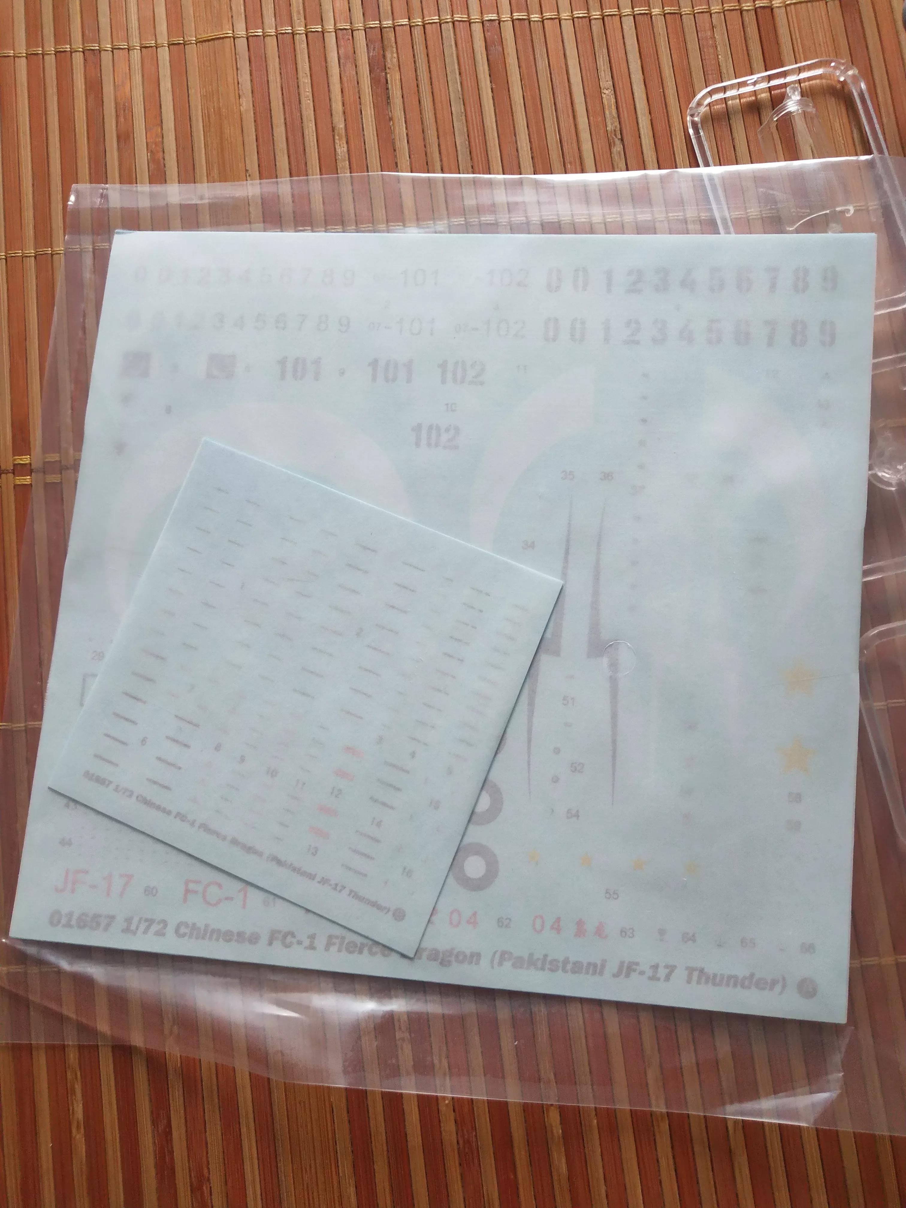 枭龙战斗机模型,小号手战斗机模型开箱视频