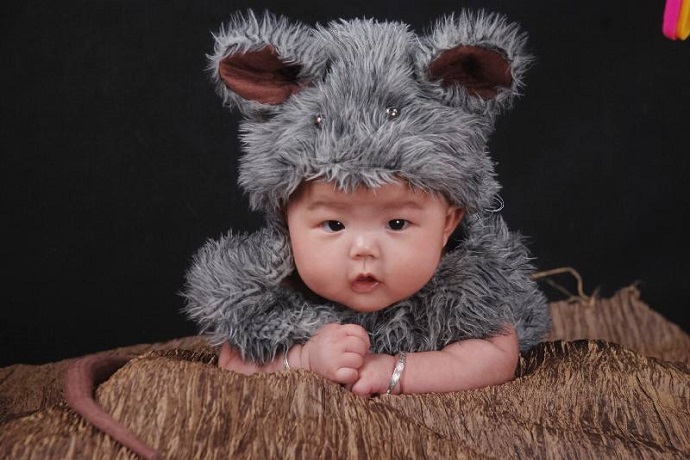 分娩时婴儿头部挤压怎样恢复,分娩时宝宝脑袋被挤压变形