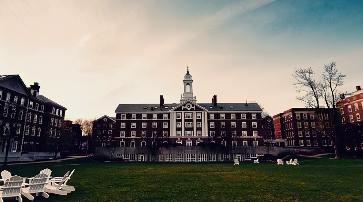 五道杠和不屑弟现状,五道杠队长与不屑弟