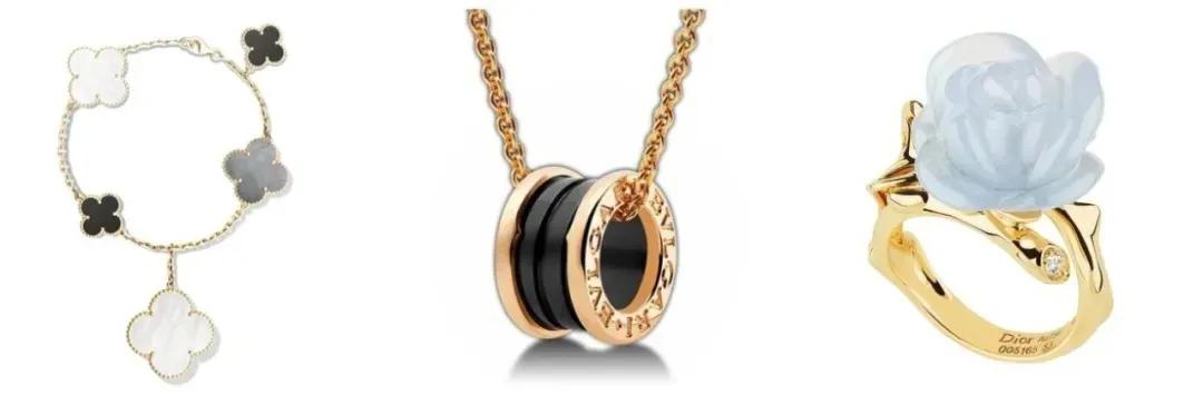 网上买的手链断在实体店修要钱吗,金手链断了维修怎么收费