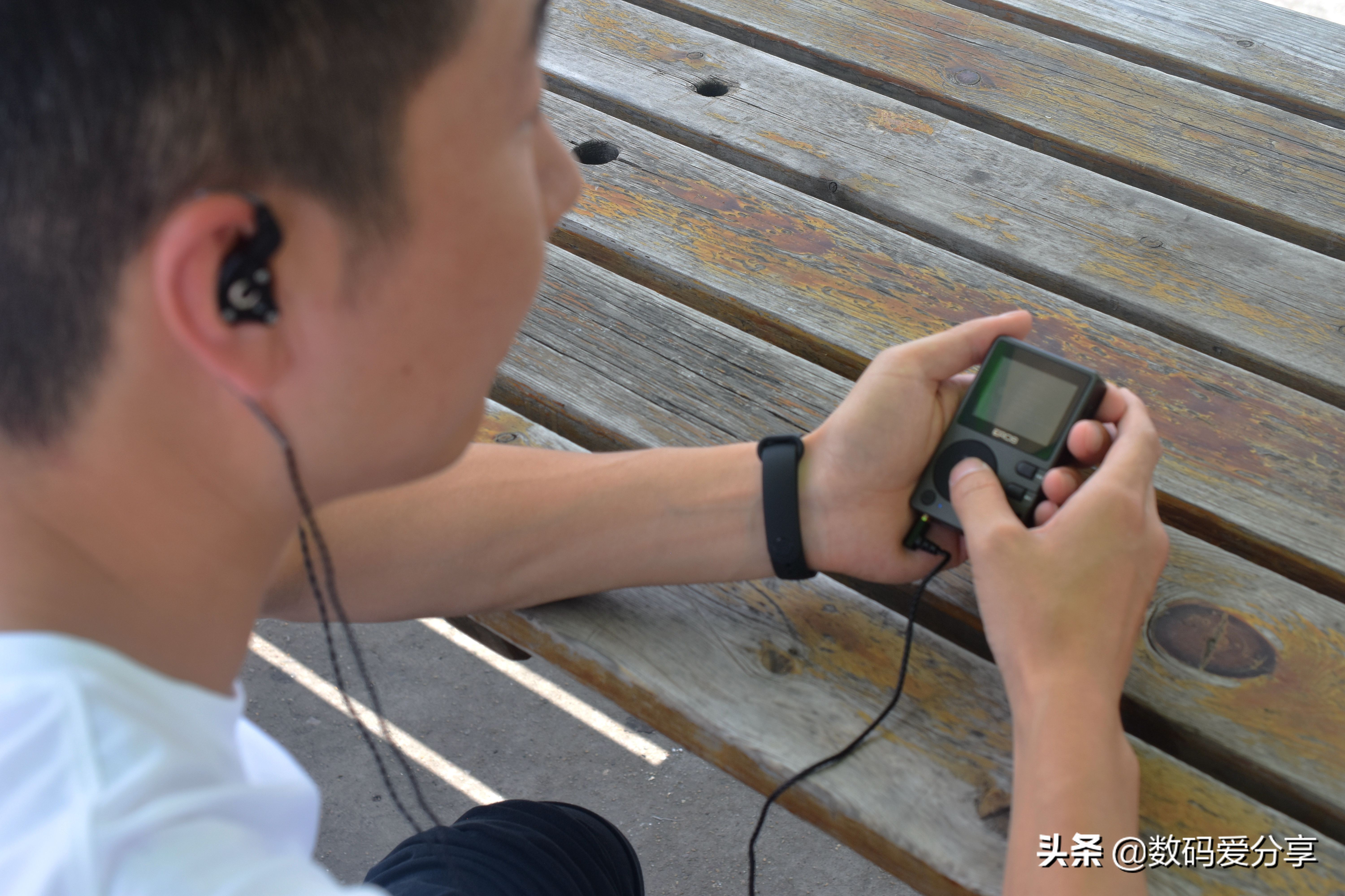 爱国者erosq2触屏版测评,爱国者q2真实测评