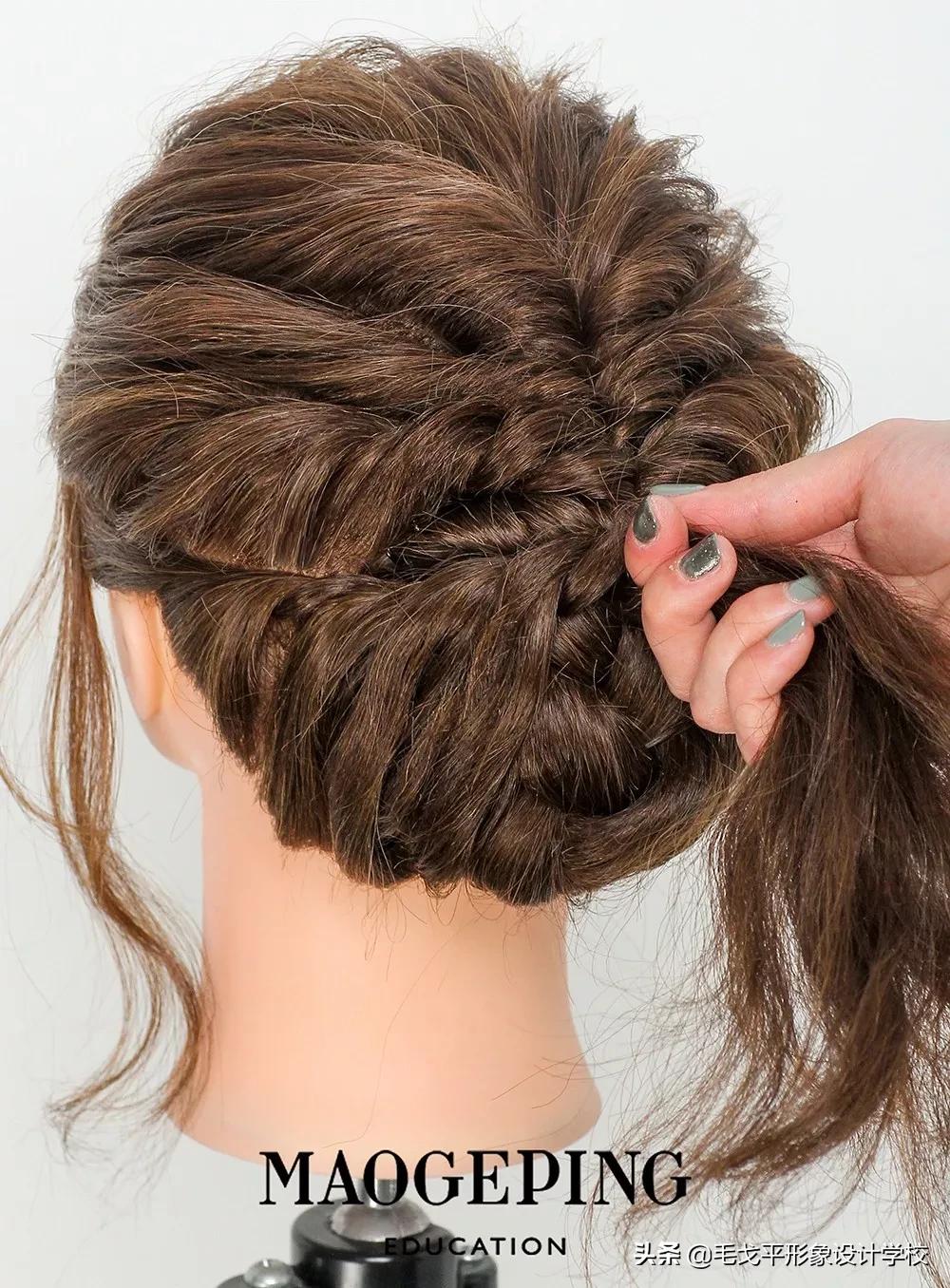 喜婆婆盘发气质优雅,中长发盘发教程简单别致显气质
