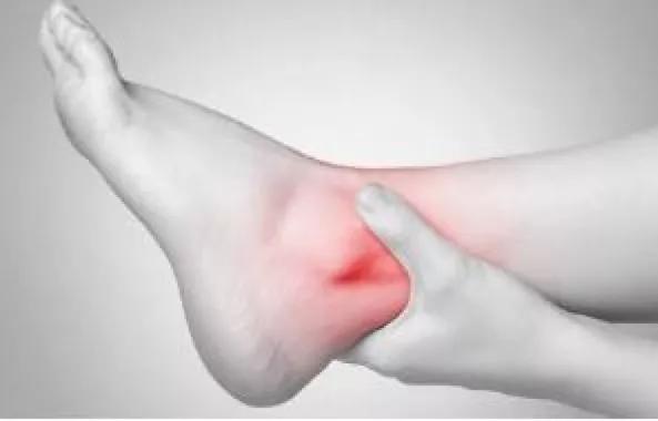 关节一动就咔咔响是怎么回事,关节一动嘎嘎响怎么回事