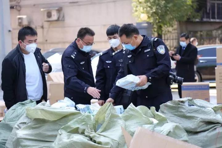 劳保口罩冒充医用口罩销售,医用口罩投放200万只