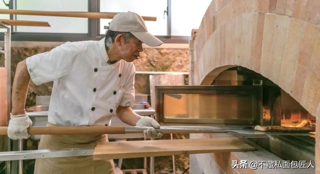 烤箱边上无岁月，六十五岁面包师的一年