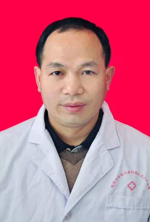 一群外国人打飞的看中医,老外飞中国看病