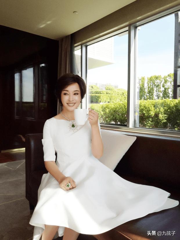 刘晓庆的第一段婚姻,61岁刘晓庆近期婚姻状况