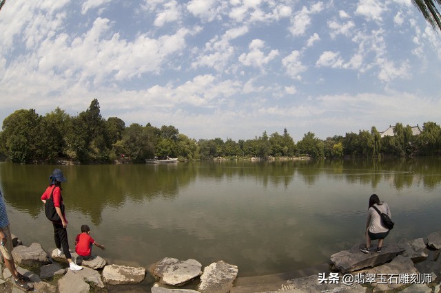 结婚三金选择黄金还是彩金,结婚金首饰怎么挑选