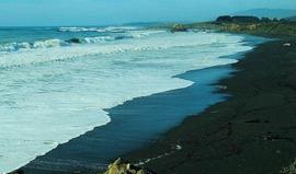 钦州麻蓝岛和情人岛哪个更好,钦州的旅游岛