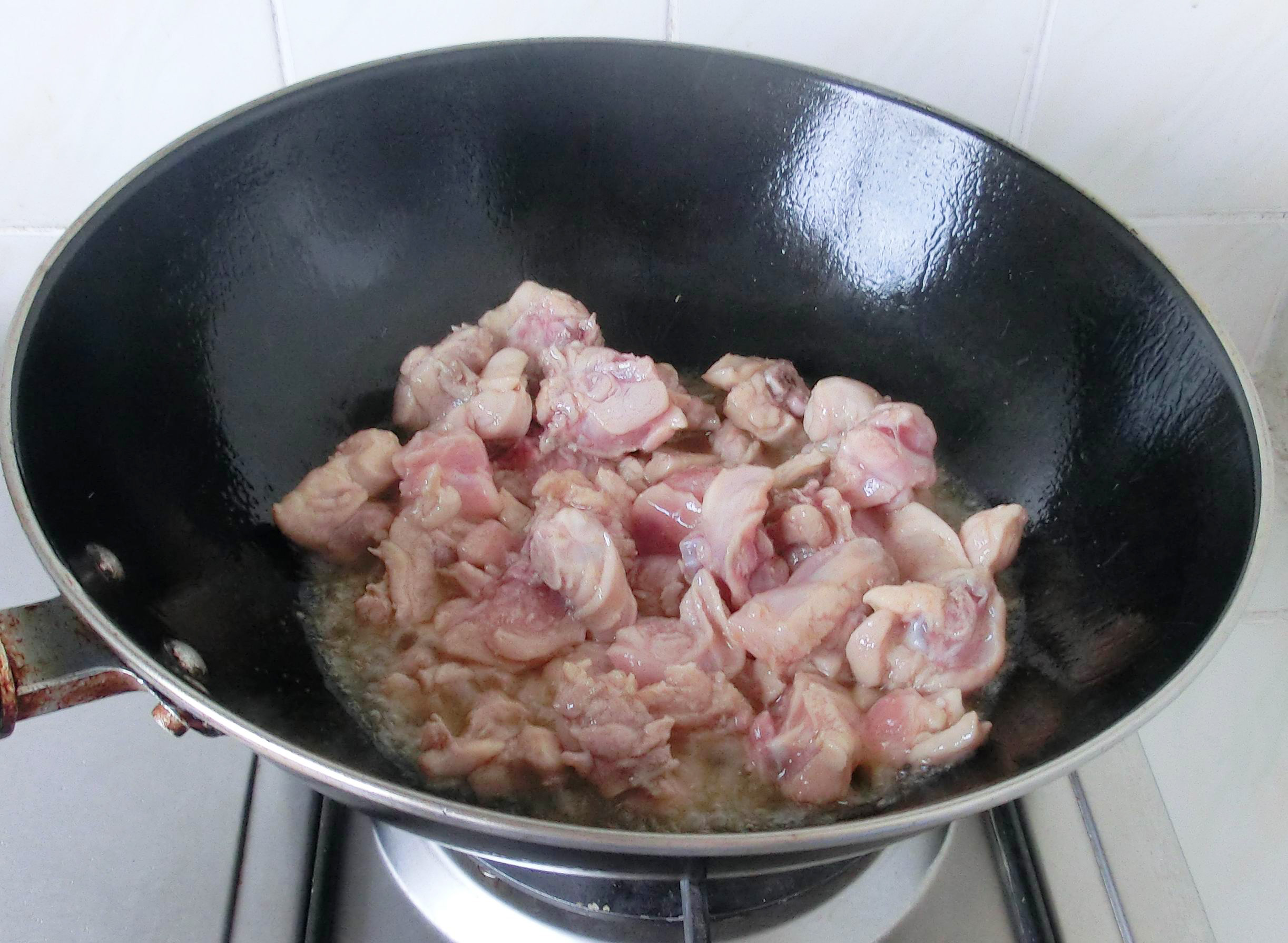 入夏后这6道汤多做给家人喝,入夏适合喝的汤