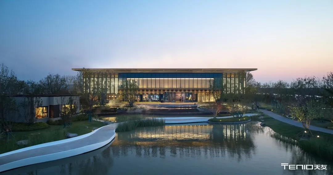 湖面之上的光影盒子——雅居乐·滨河雅郡/天友设计