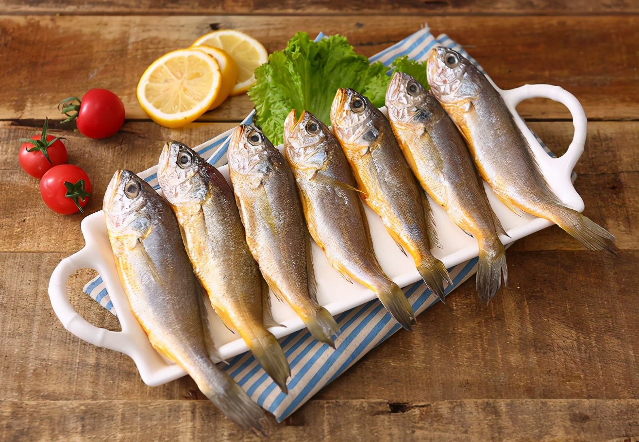 小金条跟小黄鱼是同一种鱼吗,怎么分辨民国小黄鱼金条真假