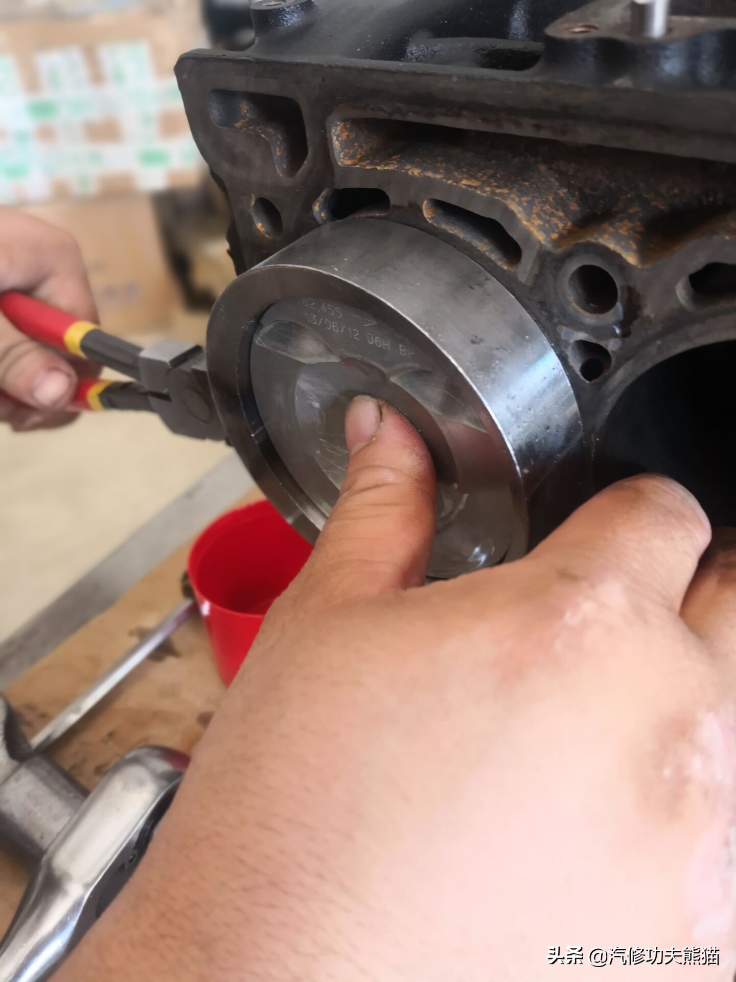 大众夏朗2.0t三代烧机油解决方法,大众夏朗1.8t烧机油