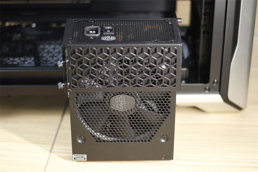 索泰2080tipgf和2080tiplus,七彩虹2080ti和索泰2080ti对比