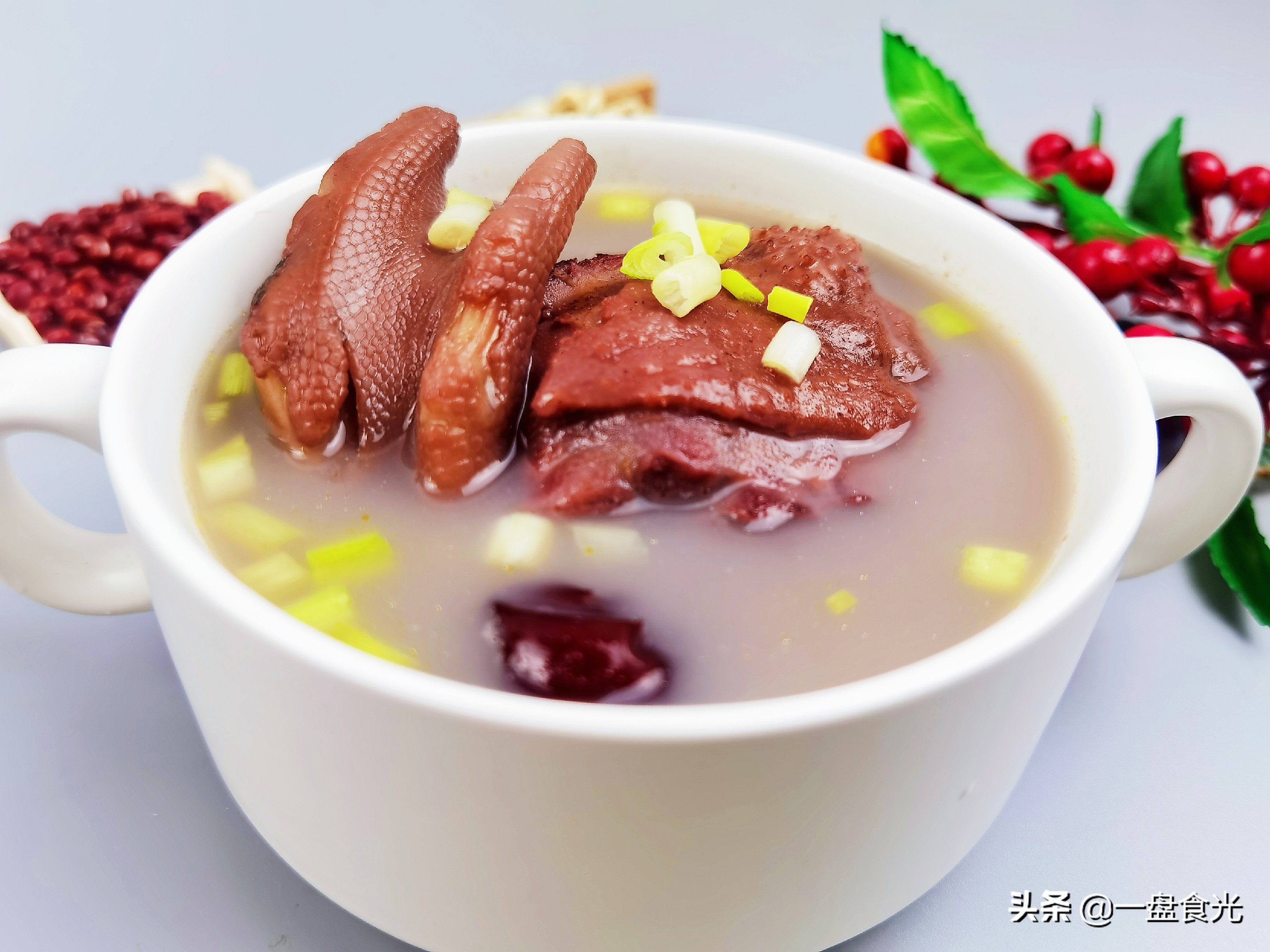 高温天气煲什么汤吃解暑,小暑节气解暑喝什么汤