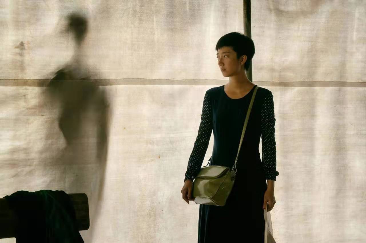 《南方车站的聚会》：人性聚会！“拿命换赏金”故事中的惊艳