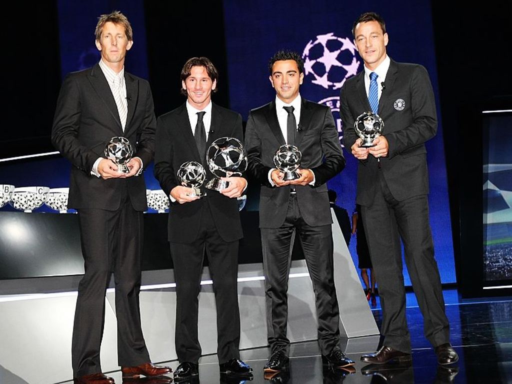 世界足球先生c罗梅西内马尔,梅西莱万c罗金球奖登场