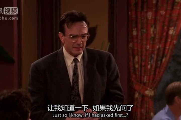 老友记专栏:PheobeBuffay世界以痛吻她,她却报之以歌