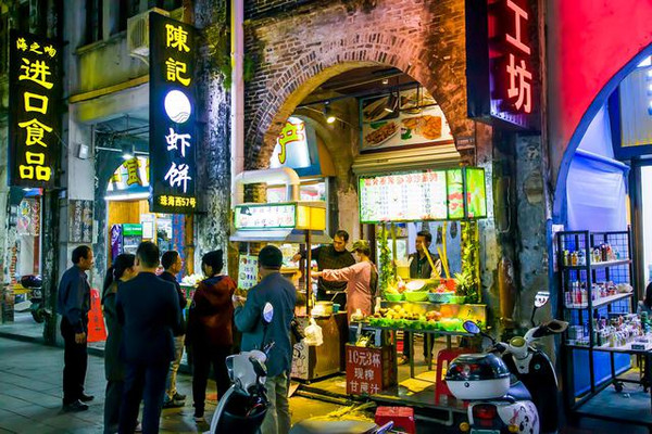 北海沧桑老街在哪里,北海老街西街往事