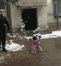 连易烊千玺都来催我生孩子